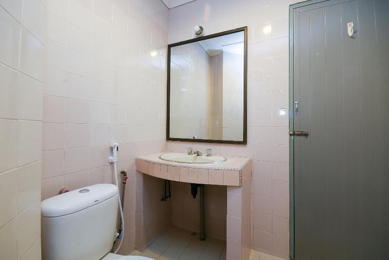 Oyo 989 Ostay Inn Мірі Екстер'єр фото